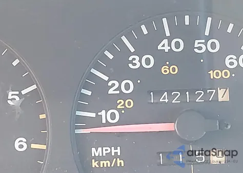 1993 Jeep Grand Cherokee Sport z USA, uszkodzony, nr VIN 1J4GZ88Y6PC546060